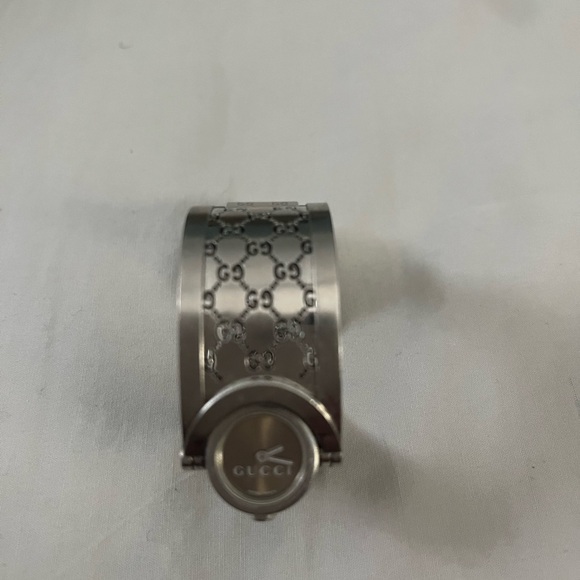 Gucci Bangle Women watch - Picture 4 of 6